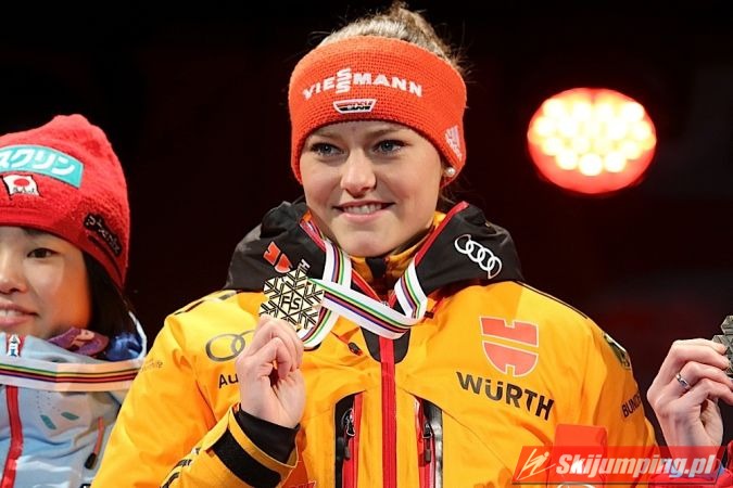 076 Carina Vogt